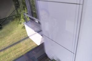 Fenster auf Balkon foto