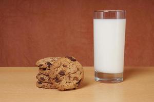 Kekse und Milch foto