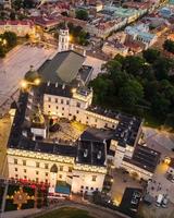 vilnius, litauen, 2021 - palast der großherzöge von litauen. Blick vom Gediminas-Hügel foto