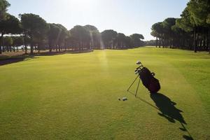 Golftasche auf Kurs foto