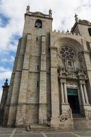 Panoramablick auf die Kathedrale von Porto Se Porto, Portugal foto