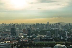 Blick auf die Skyline der Stadt Singapur foto