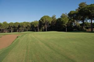 Blick auf den Golfplatz foto