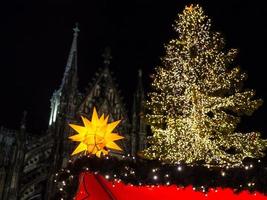 Weihnachtszeit in Köln foto