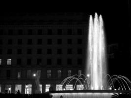 Barcelona in der Nacht foto