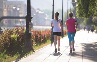 Freundinnen joggen foto