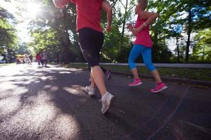 Menschengruppe Joggen foto