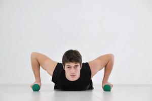 Fitnesstraining für Männer foto