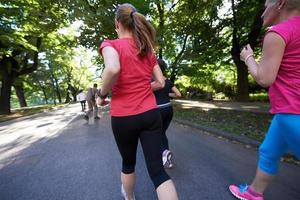 Menschengruppe Joggen foto