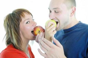 Gesundes Paar mit Apfel foto