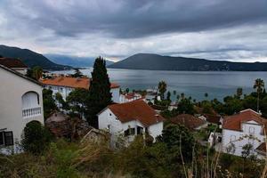 Panorama der Festung der Altstadt Herceg Novi und Adria, Montenegro foto