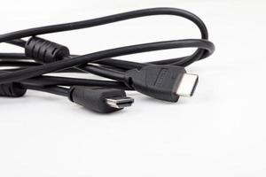 Nahaufnahme von HDMI-Kabel, isoliert auf weiss foto