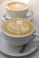 Kaffee Latte Art im Café foto