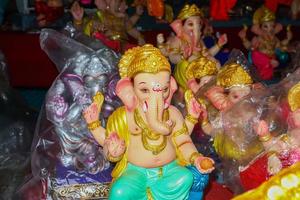 glückliches ganesh chaturthi, hindu-gott ganesha. foto