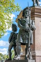 london - 3. november. statue 42. royal highlander auf dem duke of wellington monumentin london am 3. november 2013 foto