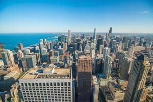 Blick von oben auf die Innenstadt von Chicago foto