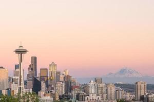 Blick auf die Skyline der Innenstadt von Seattle foto