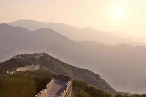 China große Mauer während des Sonnenuntergangs