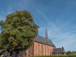 das kleine dorf burlo in westfalen foto