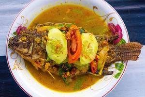 balinesische gegrillte Fischsuppe Premium-Foto foto