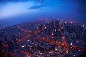 dubai-nachtskyline foto