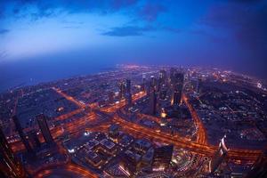 dubai-nachtskyline foto