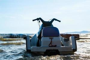 Jetski auf dem Meer geparkt foto