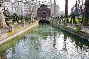 Medici-Brunnen im Luxemburger Garten in Paris foto