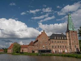 raesfeld, deutschland, 2020 - das schloss raesfeld in deutschland foto