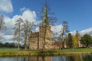 raesfeld, deutschland, 2020 - das schloss raesfeld in deutschland foto