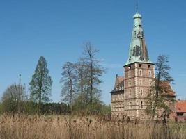 raesfeld, deutschland, 2020 - das schloss raesfeld in deutschland foto