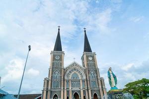 kathedrale der unbefleckten empfängnis in chanthaburi in thailand foto