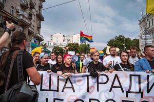 kiew, ukraine - 23. juni 2019. marsch der gleichberechtigung. lgbt marsch kyivpride. foto