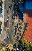 Stadtstraße aus der Luft. foto