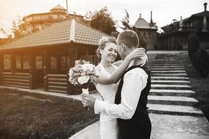 Ehepaar am Hochzeitstag foto