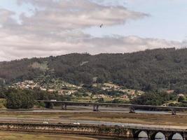 die Brücke von Pontedeume foto