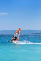 Blick auf die Windsurfen foto