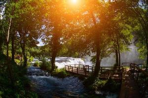 Wasserfall Naturlandschaft foto