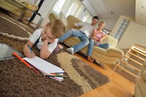 Familie zu Hause foto