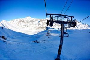 Aussicht auf den Skilift foto