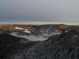 Blick auf die Winterlandschaft foto