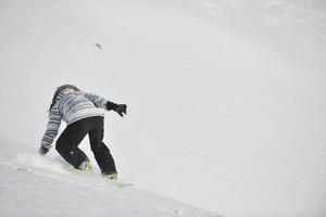 Skifahrer am Berg foto