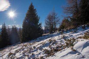 Blick auf die Winterlandschaft foto