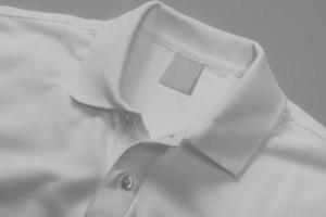 Logo-Mockup-Poloshirt-Halsetikett mit Kopierfläche für Ihr Logo oder Grafikdesign foto