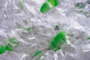 Plastikflaschen recyceln Hintergrundkonzept foto