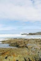 Ufer des Atlantischen Ozeans in Costa da Morte, Spanien foto