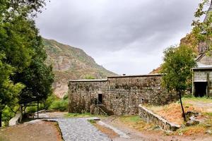 Mittelalterliches Geghard-Kloster in Armenien foto