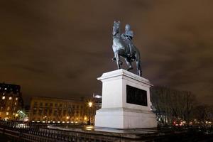 Statue von Henrici Magni in Paris foto