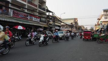 Phnom Penh, Kambodscha. 1. februar 2018. straße rund um toul tom poung markt. foto