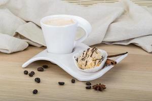 Kaffee mit Kuchen foto